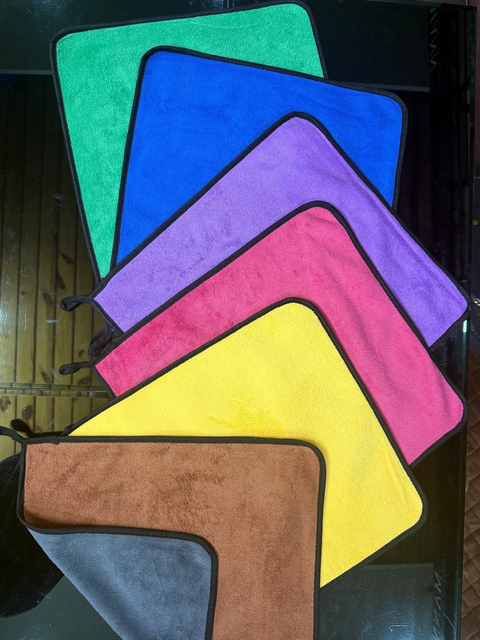 BrotherTree 500 GSM Premium Microfiber Cloth (40x40 cm) – Soft Pack of 6